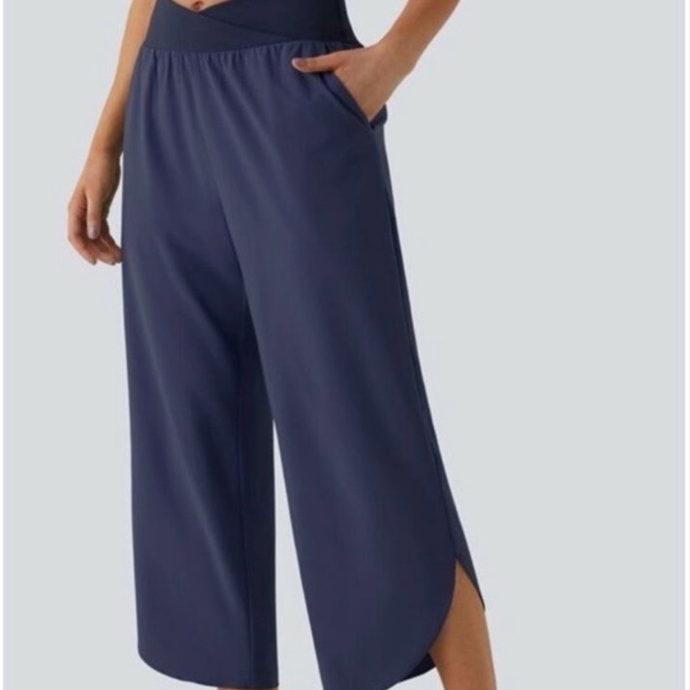 HALARA Navy Blue Wide-Leg Pants